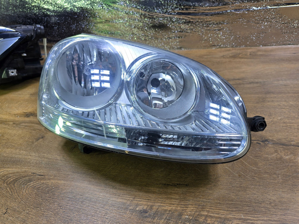 Frontscheinwerfer VW Golf V 1K6941006P Rechts Scheinwerfer Headlight SCH5329104648sp