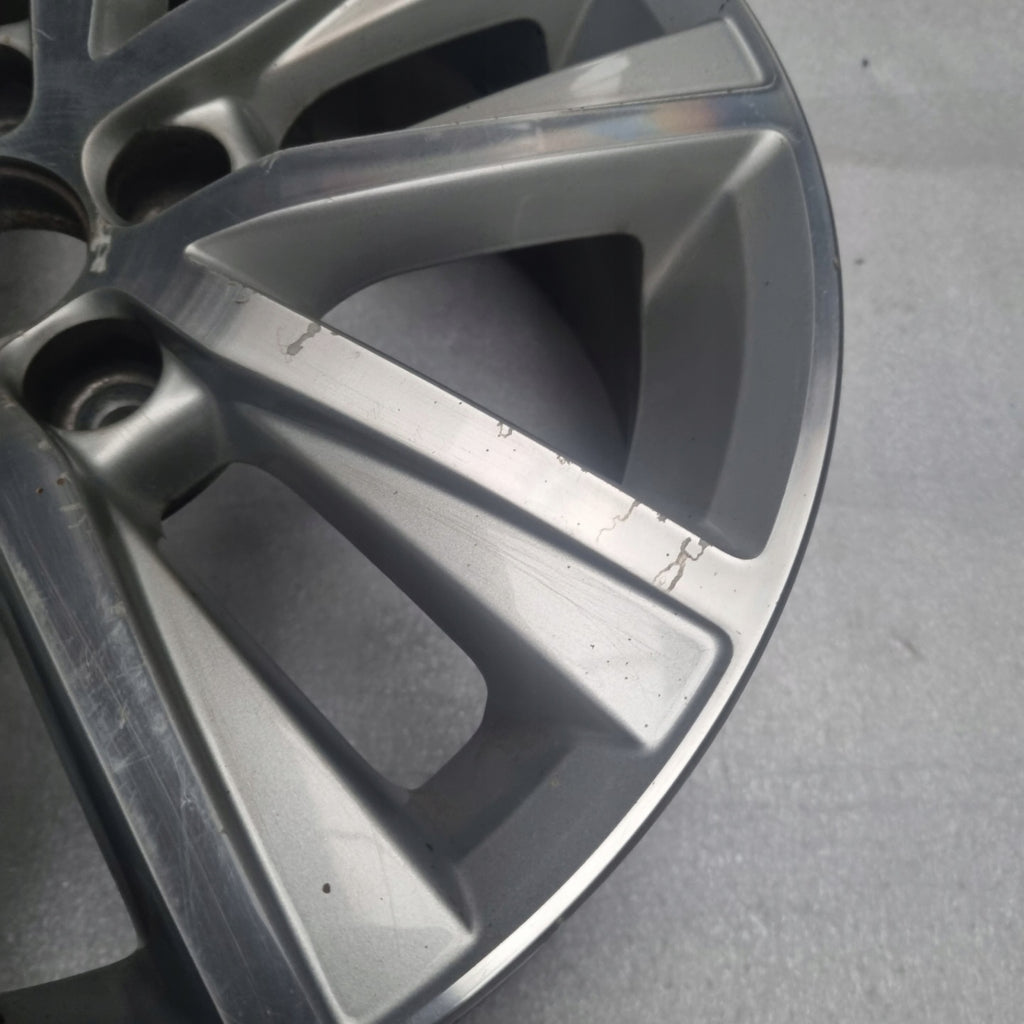 1x Alufelge 15 Zoll 6.0" 5x100 40ET Glanz Silber 6R0601025R VW Polo 6r Rim Wheel FEL7269037789hc