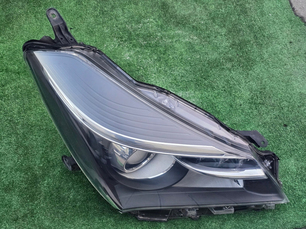 Frontscheinwerfer Toyota Yaris Rechts Scheinwerfer Headlight SCH5691406975xv