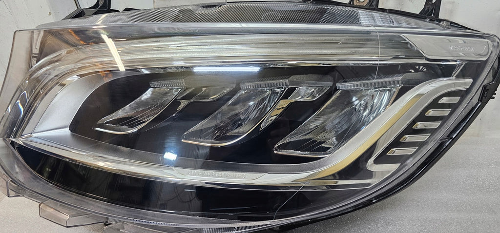 Frontscheinwerfer Mercedes-Benz Sprinter A9109065700 LED Links Headlight