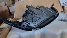 Laden Sie das Bild in den Galerie-Viewer, Frontscheinwerfer Land Rover Range I Sport L494 JK62-13W030-MG- LED Rechts SCH9822578288me