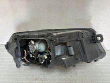 Laden Sie das Bild in den Galerie-Viewer, Frontscheinwerfer Audi A6 C6 4F0941003BB Xenon Links Scheinwerfer Headlight SCH2986199850qu