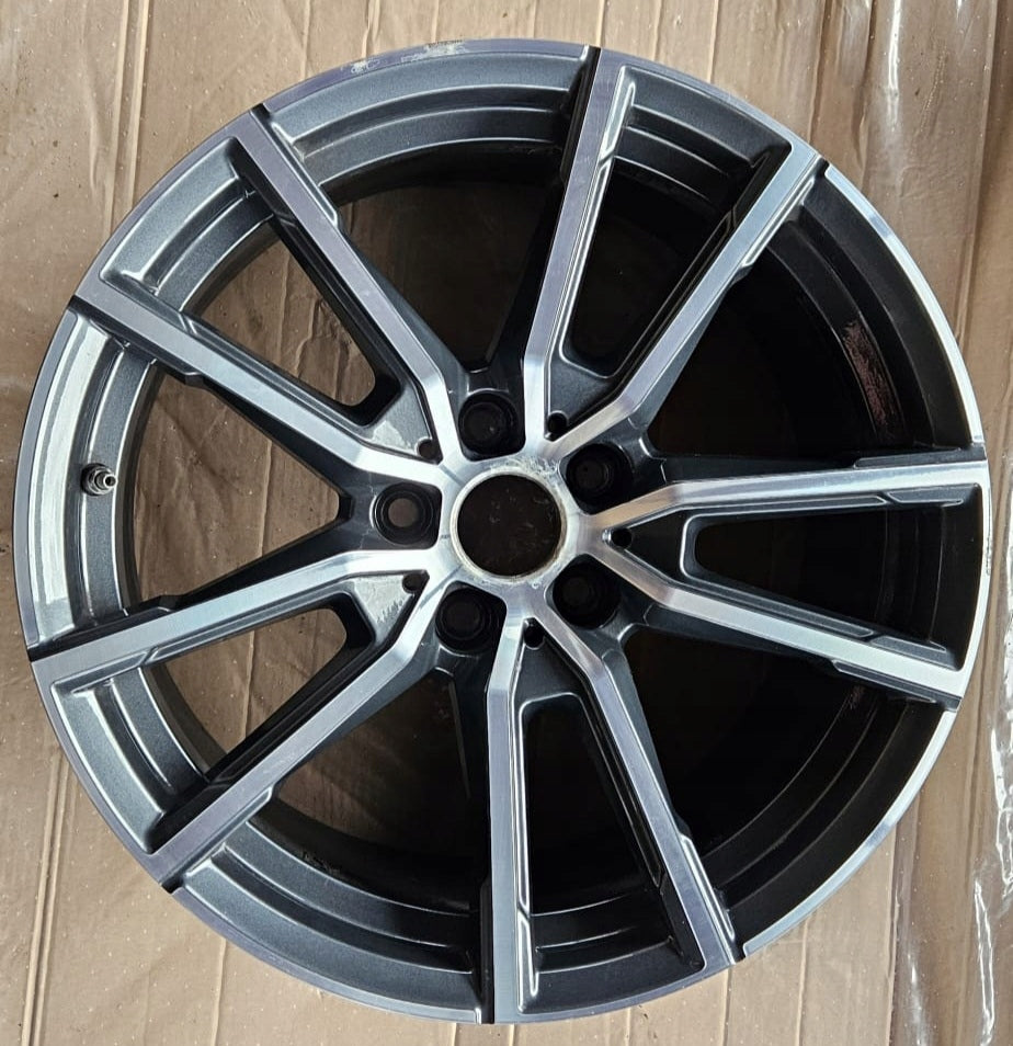 1x Alufelge 18 Zoll 8.5" 5x112 40ET Glanz Graphit 6897082 BMW 3 G21 G20
