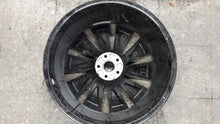 Load image into Gallery viewer, 1x Alufelge 21 Zoll 9.0" 5x112 42ET Glanz Grau 5LA601025M Skoda Enyaq Rim Wheel FEL1297860284yf