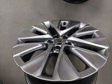 Load image into Gallery viewer, 1x Alufelge 19 Zoll 8.0" 5x114.3 35ET Toyota Rim Wheel FEL7665751691tg