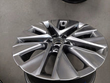Load image into Gallery viewer, 1x Alufelge 19 Zoll 8.0" 5x114.3 35ET Toyota Mirai Rim Wheel FEL7665751691tg