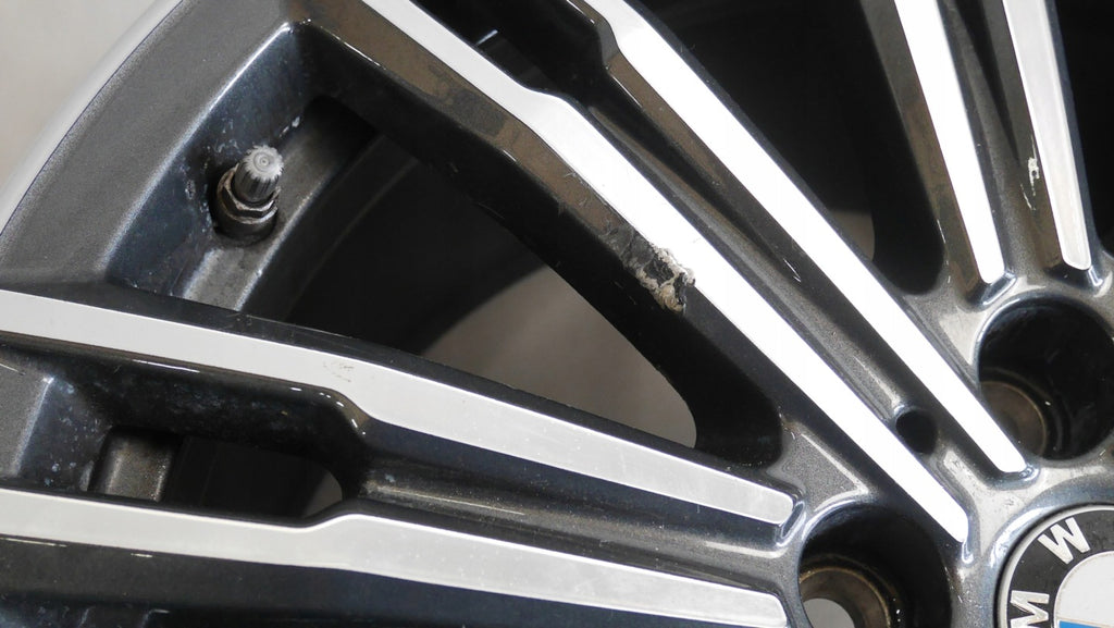 1x Alufelge 18 Zoll 8.5" 5x112 40ET 8089891 BMW G31 G21 G30 G32 F45 G01 G11 G20 FEL7909779680bl