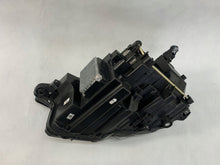 Laden Sie das Bild in den Galerie-Viewer, Frontscheinwerfer Audi E-Tron 89A941036 Full LED Rechts Scheinwerfer Headlight SCH1227564321dp
