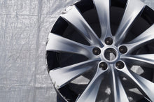 Laden Sie das Bild in den Galerie-Viewer, 1x Alufelge 20 Zoll 10.0" 5x120 35ET Silber 1027225-00-B Tesla Model X Rim Wheel FEL7312587332zp