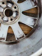 Laden Sie das Bild in den Galerie-Viewer, 1x Alufelge 18 Zoll 7.0" 4x108 29ET Glanz Schwarz 9675496577 Peugeot I Rim Wheel FEL8809467543fn