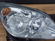 Laden Sie das Bild in den Galerie-Viewer, Frontscheinwerfer Opel Astra H 13239289 Rechts Scheinwerfer Headlight SCH7628366757ea