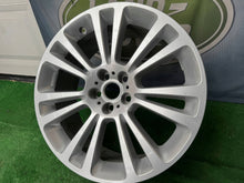 Laden Sie das Bild in den Galerie-Viewer, 1x Alufelge 19 Zoll GX631997HB Jaguar Xe Rim Wheel FEL6277189888qv
