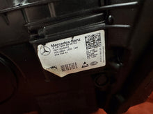 Laden Sie das Bild in den Galerie-Viewer, Frontscheinwerfer Mercedes-Benz W247 A2479064906 Links Scheinwerfer Headlight SCH9948942099su