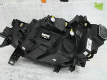 Laden Sie das Bild in den Galerie-Viewer, Frontscheinwerfer VW 11B941006 Full LED Rechts Scheinwerfer Headlight SCH6719687222bz