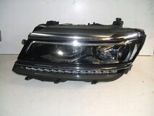 Laden Sie das Bild in den Galerie-Viewer, Frontscheinwerfer 5NB941113E LED Links Scheinwerfer Headlight