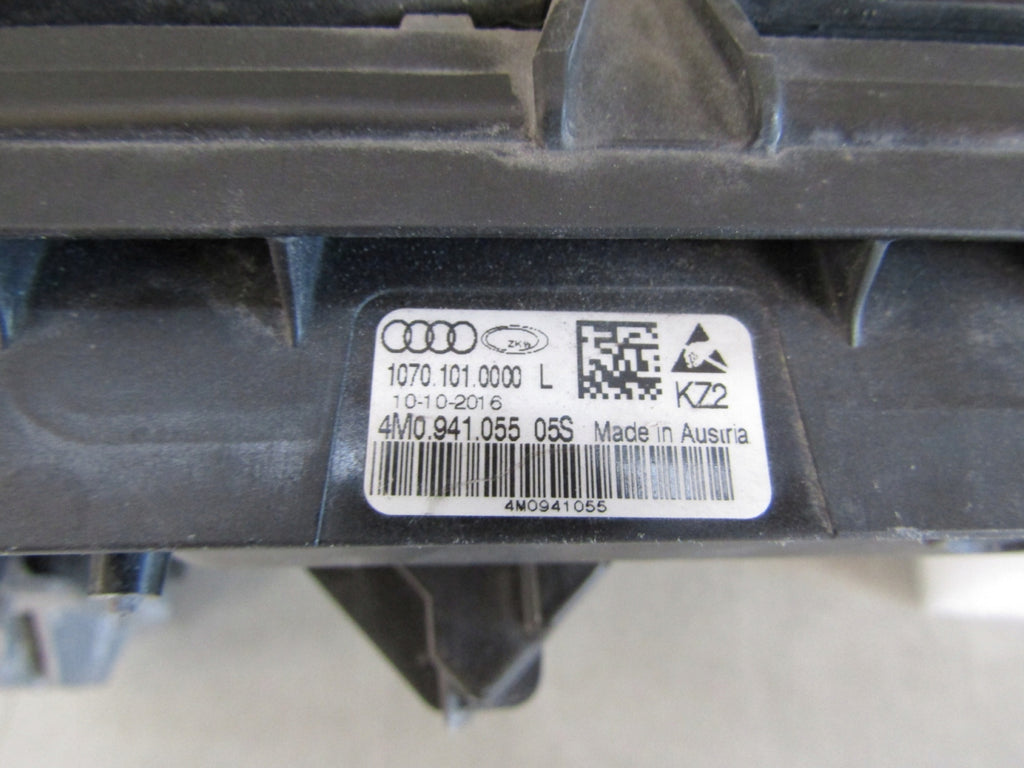 Frontscheinwerfer Audi E Tron 4M0941055 LED Links Scheinwerfer Headlight