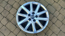 Load image into Gallery viewer, 1x Alufelge 17 Zoll 7.0" 5x114.3 45ET KB8MV3810 Mazda Rim Wheel FEL6495611113hf