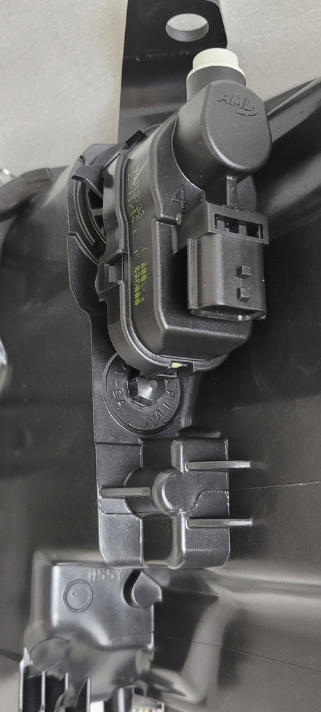 Frontscheinwerfer Toyota Auris 81130-02K30 LED Rechts Scheinwerfer Headlight