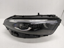 Laden Sie das Bild in den Galerie-Viewer, Frontscheinwerfer Mercedes-Benz W177 A1779065804 Rechts Scheinwerfer Headlight SCH7916116806wf
