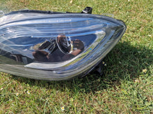 Laden Sie das Bild in den Galerie-Viewer, Frontscheinwerfer Mercedes-Benz W166 A1668203961 Xenon Links Headlight SCH6906386341ck