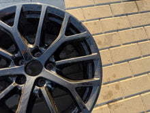 Laden Sie das Bild in den Galerie-Viewer, 1x Alufelge 18 Zoll 8.0" 5x112 38ET 83H601025P Audi Q3 Rim Wheel FEL1549187047wp