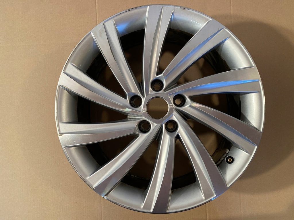 1x Alufelge 18 Zoll 7.5" 5x112 5E3601025AG Skoda Octavia 5e3 Iv Rim Wheel