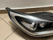 Load image into Gallery viewer, Frontscheinwerfer Hyundai I30 III 92102-G4100 Full LED Rechts Headlight SCH7589609856ft