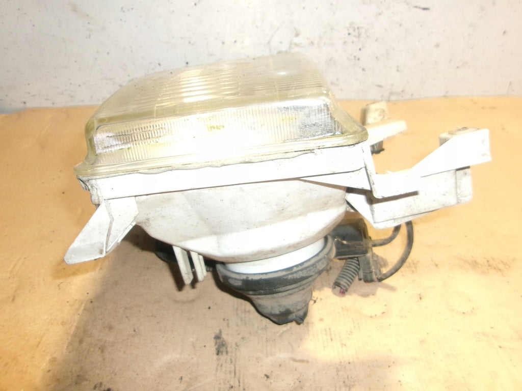 Frontscheinwerfer Mitsubishi I W 1334871 E9839408980 Rechts Headlight SCH1542073879tf
