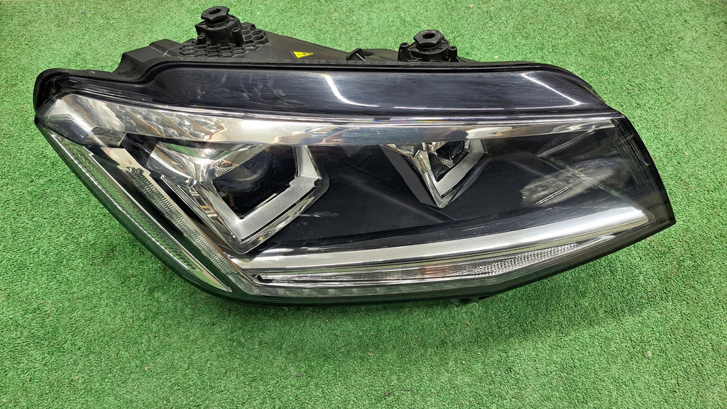 Frontscheinwerfer VW Caddy 2K1941032B Bi-Xenon Rechts Scheinwerfer Headlight SCH1321948712rx