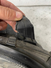 Laden Sie das Bild in den Galerie-Viewer, Frontscheinwerfer Opel Zafira A Xenon Rechts Scheinwerfer Headlight