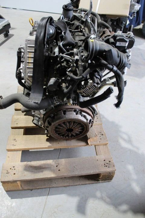 Motor Toyota Yaris TMIPP12 1.4 2012 Diesel Engine Komplett MOT6357433634zv
