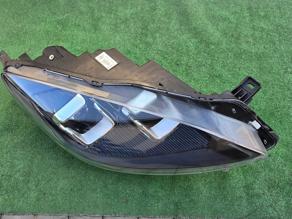 Frontscheinwerfer Ford Kuga LV4B-13E016-AH Full LED Rechts Headlight