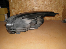 Laden Sie das Bild in den Galerie-Viewer, Frontscheinwerfer Kia Ceed 92102-J7100 Rechts Scheinwerfer Headlight