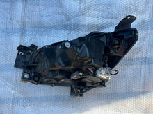 Laden Sie das Bild in den Galerie-Viewer, Frontscheinwerfer Mazda III D09K-51030 LED Rechts Scheinwerfer Headlight SCH1531863002iq