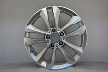 Load image into Gallery viewer, 1x Alufelge 17 Zoll 7.0&quot; 5x112 48,5ET A2054018000 Mercedes-Benz A205 Rim Wheel