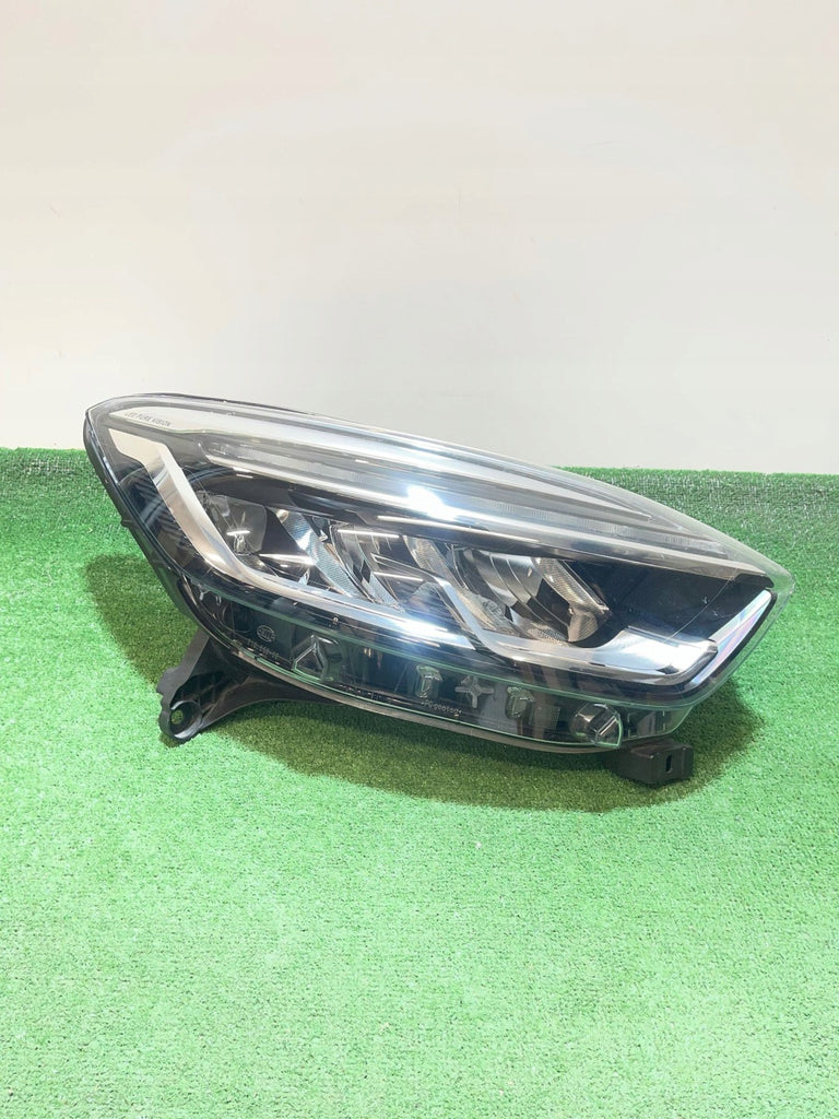 Frontscheinwerfer Renault Captur I 260107560R Rechts Scheinwerfer Headlight SCH8871596729xp