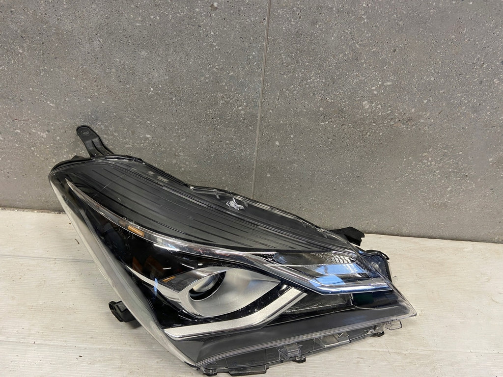 Frontscheinwerfer Toyota Yaris Rechts Scheinwerfer Headlight