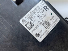 Laden Sie das Bild in den Galerie-Viewer, Frontscheinwerfer VW Touran 5TB941036B LED Rechts Scheinwerfer Headlight