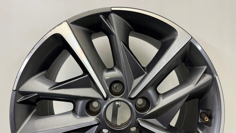 1x Alufelge 17 Zoll 7.0" 5x114.3 53ET Glanz Graphit 52910-G4700 Hyundai I Mg FEL9378663092ek