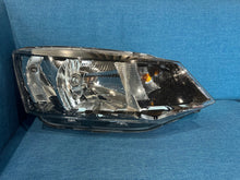 Laden Sie das Bild in den Galerie-Viewer, Frontscheinwerfer Skoda Fabia III 6V1941016C FALSE Scheinwerfer Headlight SCH7421244097ke
