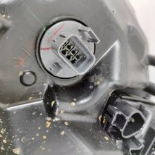 Load image into Gallery viewer, Frontscheinwerfer Honda Civic X 33100TBAA11 Rechts Scheinwerfer Headlight