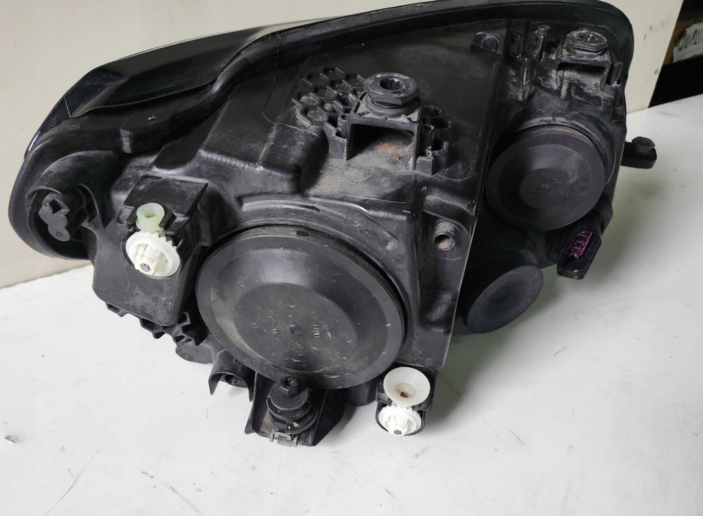 Frontscheinwerfer VW Caddy III 2K1941005B Links Scheinwerfer Headlight SCH9438016046iw