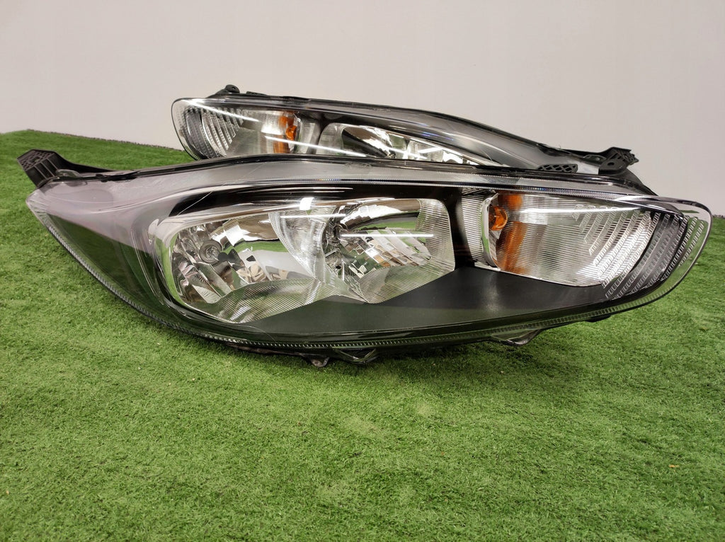 Frontscheinwerfer Ford Fiesta C1BB-13W029-AJ LED Ein Stück (Rechts oder Links)