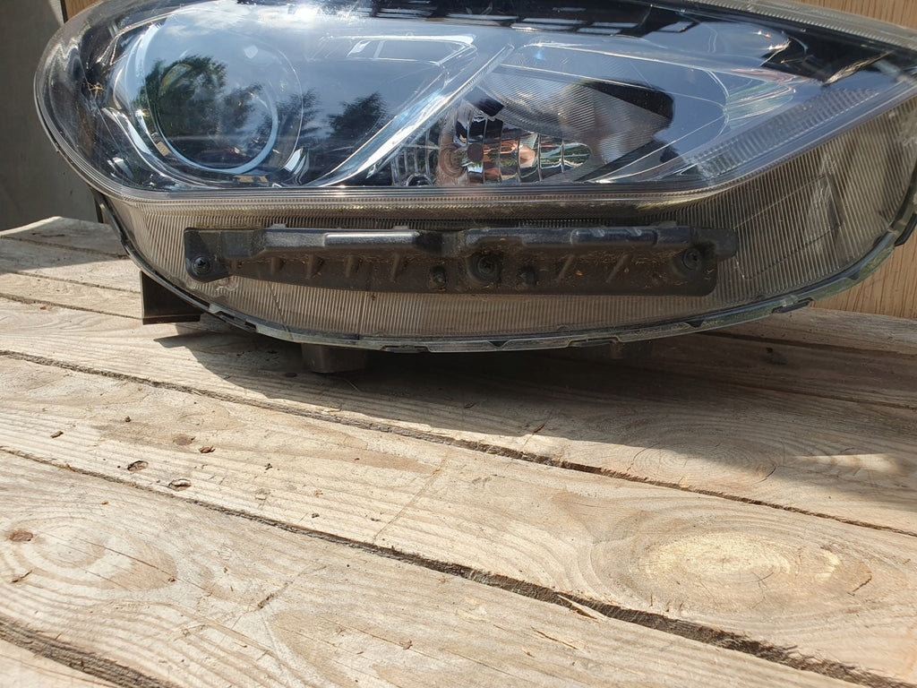 Frontscheinwerfer Hyundai I30 III G4921-64010 G4921-64020 Rechts Headlight SCH6085761407vr