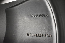Load image into Gallery viewer, 4x Alufelge 18 Zoll 8.0&quot; 5x112 48ET Glanz Schwarz 5C0601025AK VW Beetle
