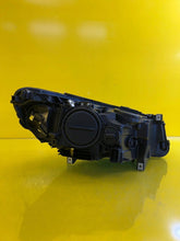 Laden Sie das Bild in den Galerie-Viewer, Frontscheinwerfer BMW 5 F07 7271907-09 Xenon Links Scheinwerfer Headlight SCH3233813072gx