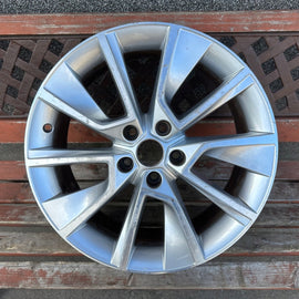 1x Alufelge 18 Zoll 7.0