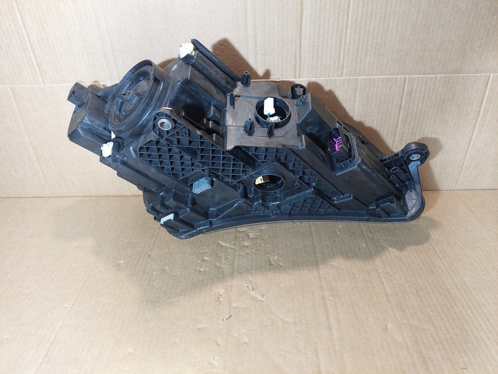 Frontscheinwerfer Skoda Superb III Xenon Links Scheinwerfer Headlight