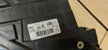 Laden Sie das Bild in den Galerie-Viewer, Frontscheinwerfer Opel E Combo 9816825580 Links Scheinwerfer Headlight SCH6130601422hd