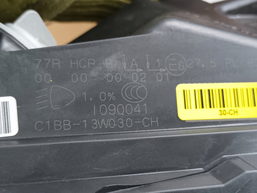 Frontscheinwerfer Ford Fiesta I VII C1BB-13W030-CH Links Scheinwerfer Headlight SCH3009720205xr